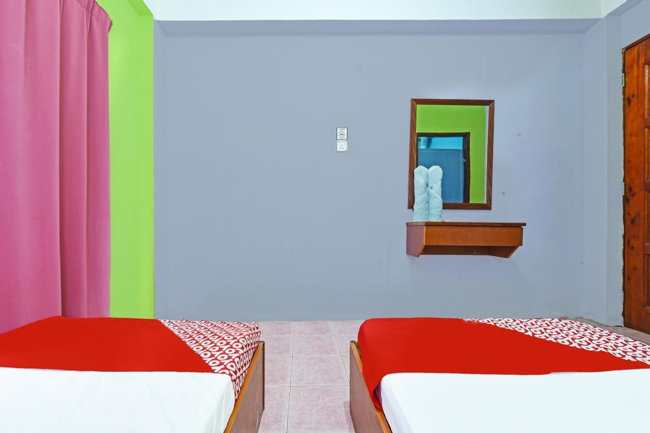 קואלה טהאן Oyo 90565 Teresek View Motel מראה חיצוני תמונה